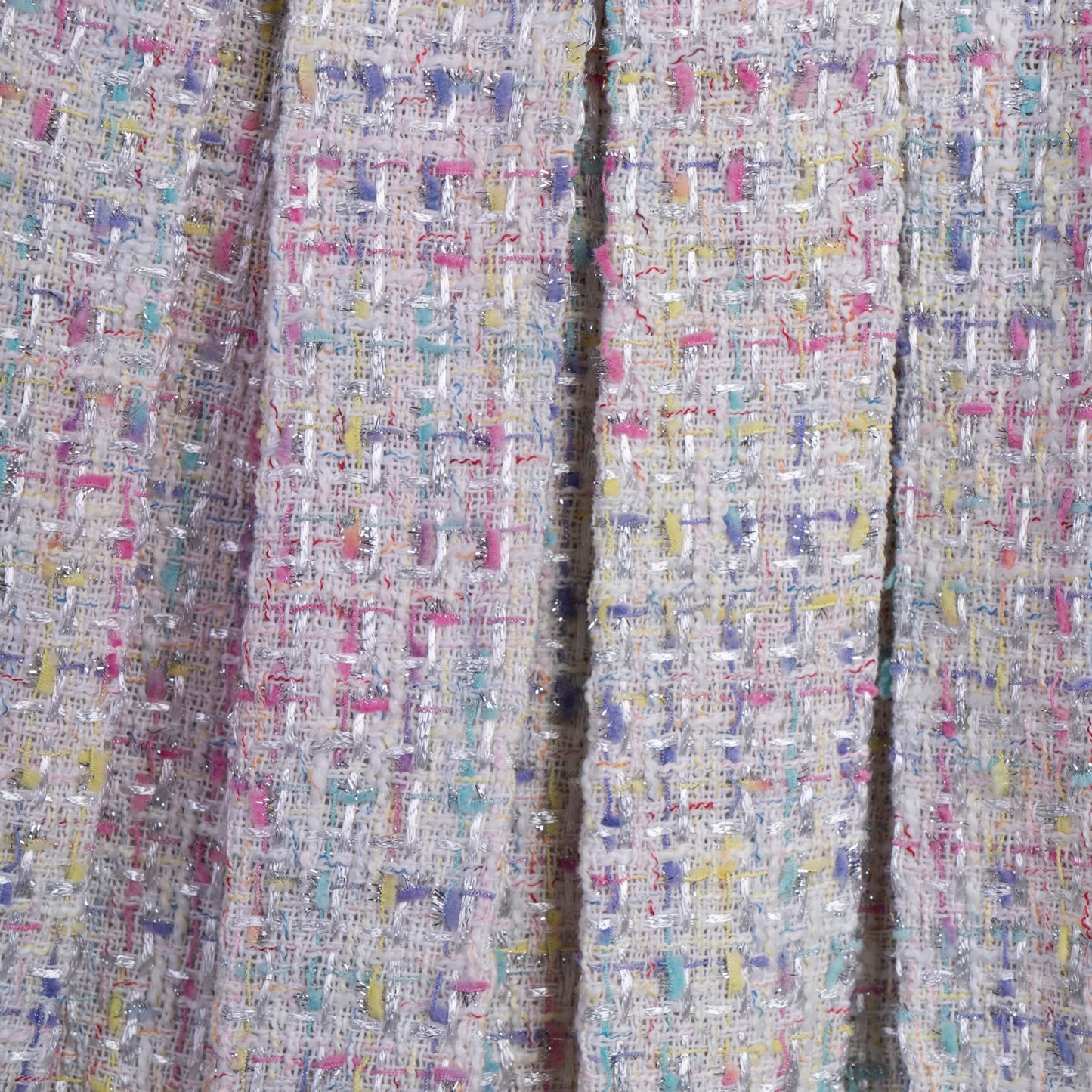 WHITE TWEED JACKET AND SKIRT SET