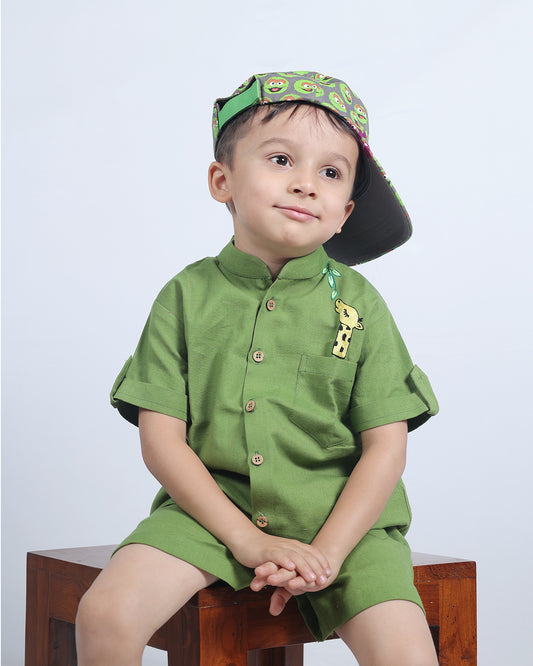 GREEN GIRAFFE COORD SET