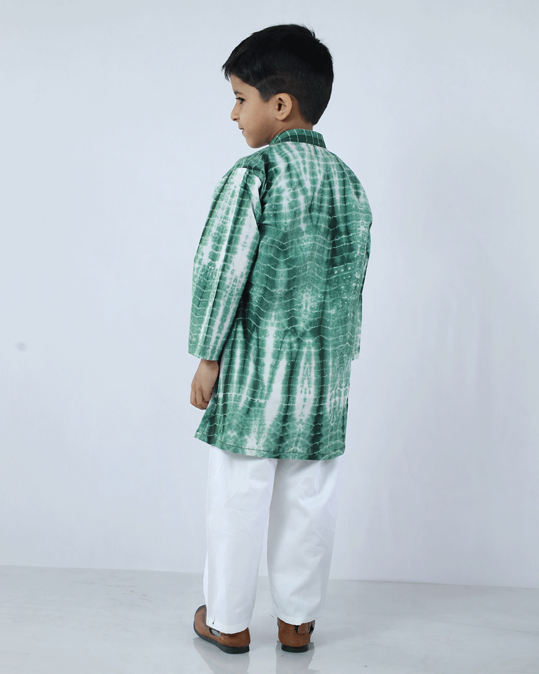 GREEN AND WHITE SHIBORI COTTON KURTA SET