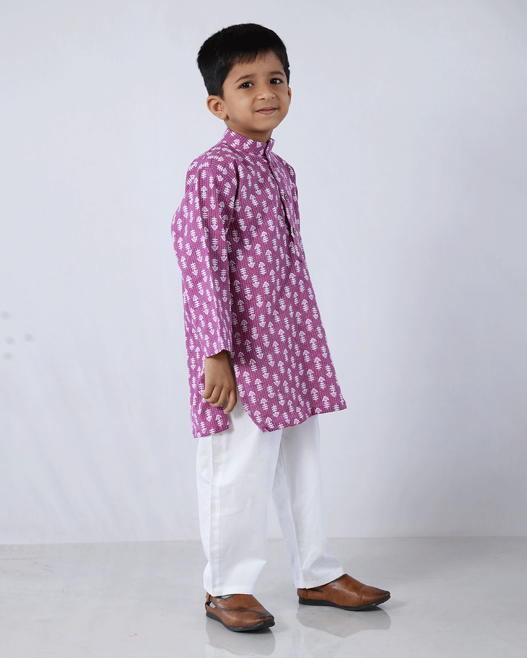 PURPLE FLORAL PRINT KURTA WITH COTTON WHITE PANTS