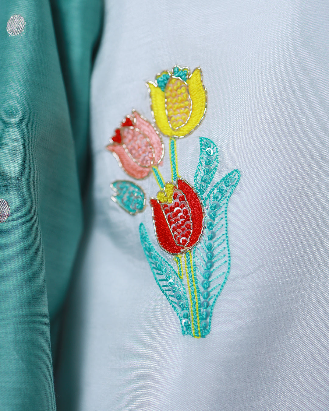 DUSTY GREEN KURTA PAYJAMA WITH WHITE EMBROIDERED JACKET