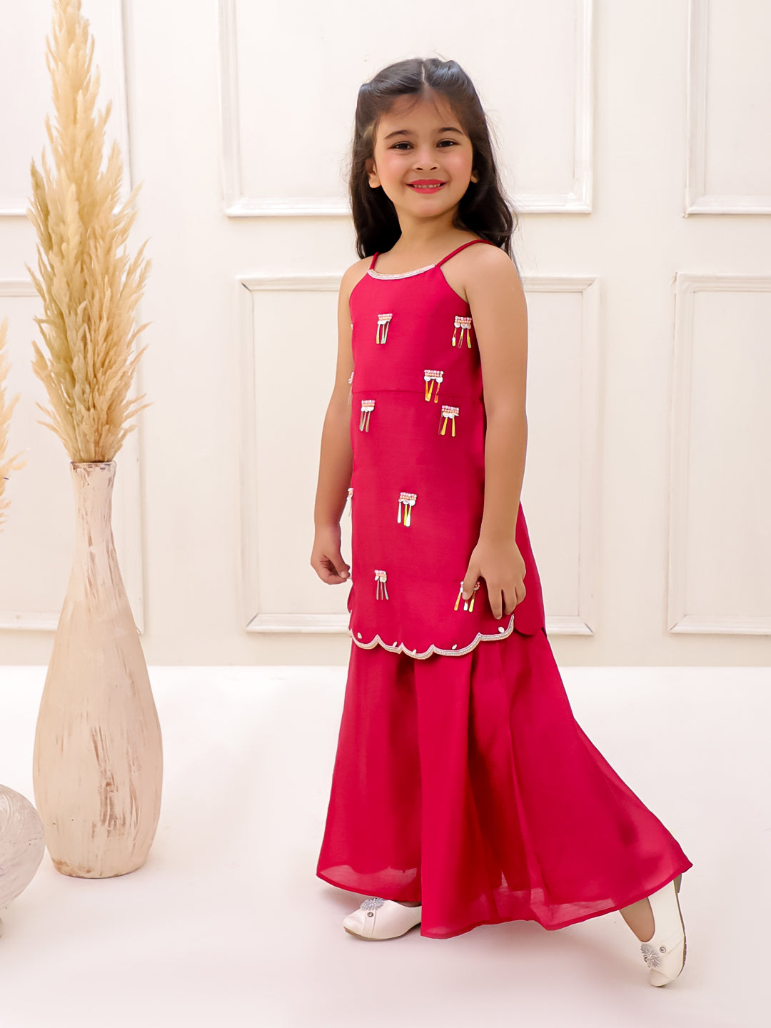 MAROON SILK SCALLOP SET