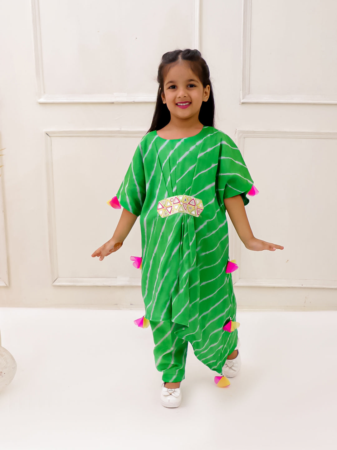 GREEN ASYMMETRIC LEHERIYA KAFTAN SET
