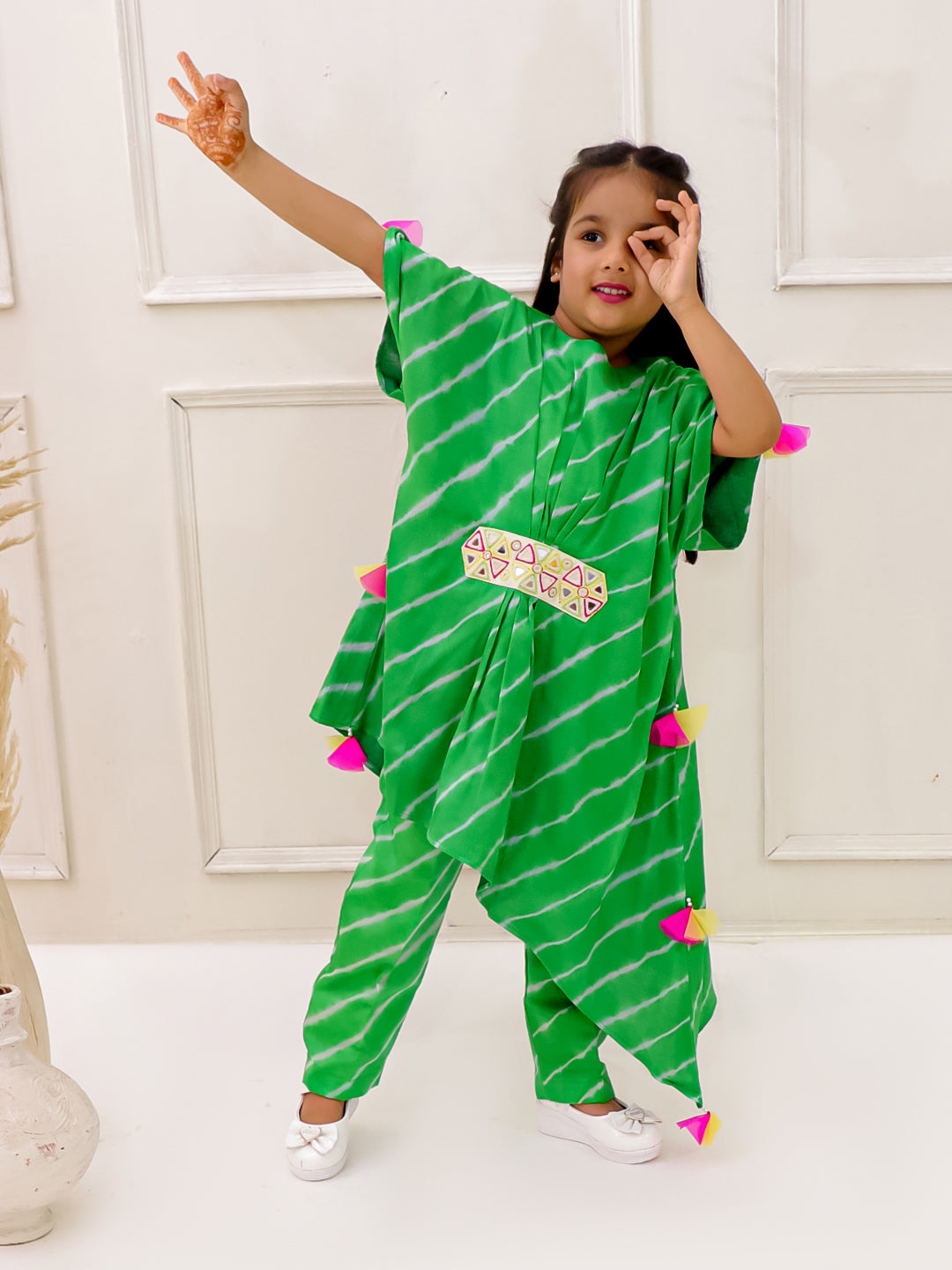 GREEN ASYMMETRIC LEHERIYA KAFTAN SET