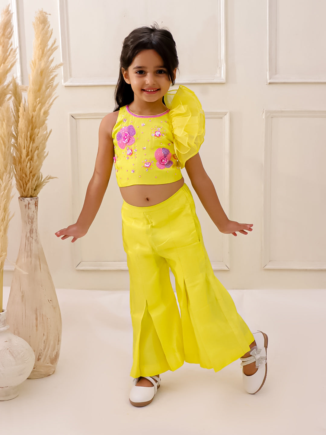 YELLOW ONE SIDE RUFFLE CROP TOP - PANTS SET