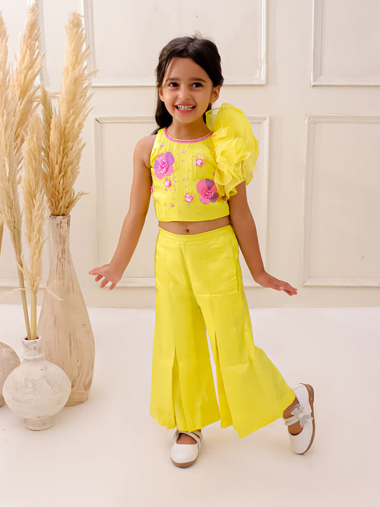 YELLOW ONE SIDE RUFFLE CROP TOP - PANTS SET