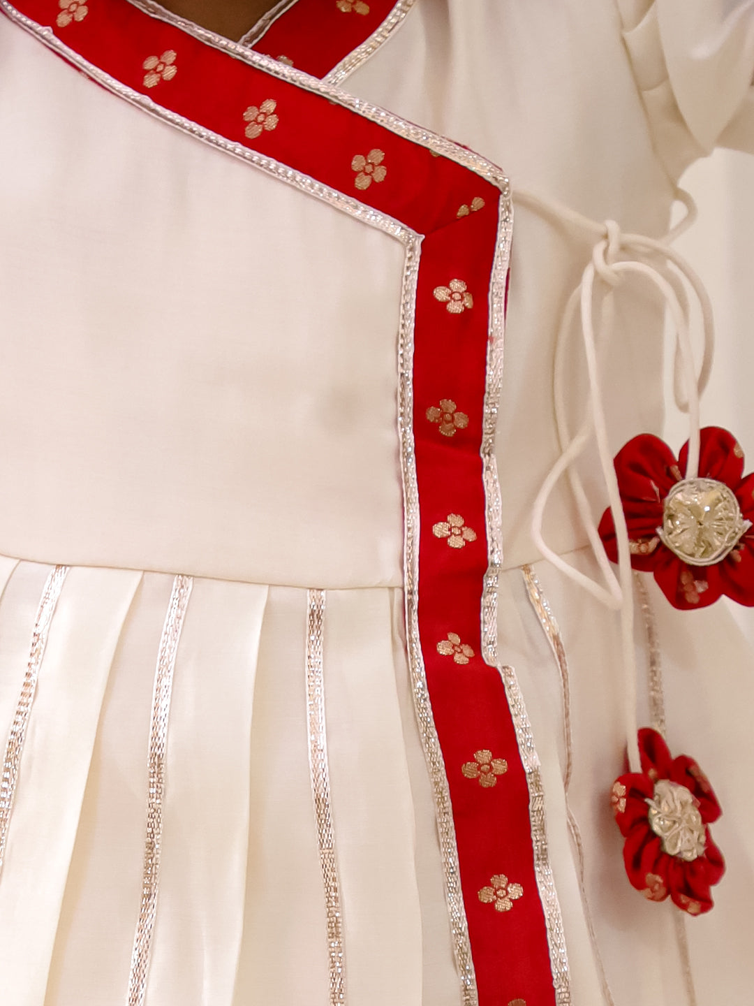 CREAM AND RED ANGRAKHA SET