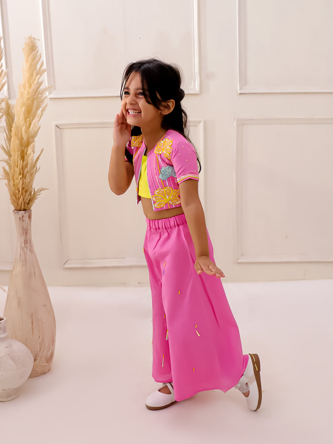 3D CHARM,PINK EMBROIDERED JACKET SET