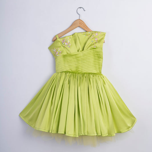 GREEN PLEATED FLORAL DELIGHT