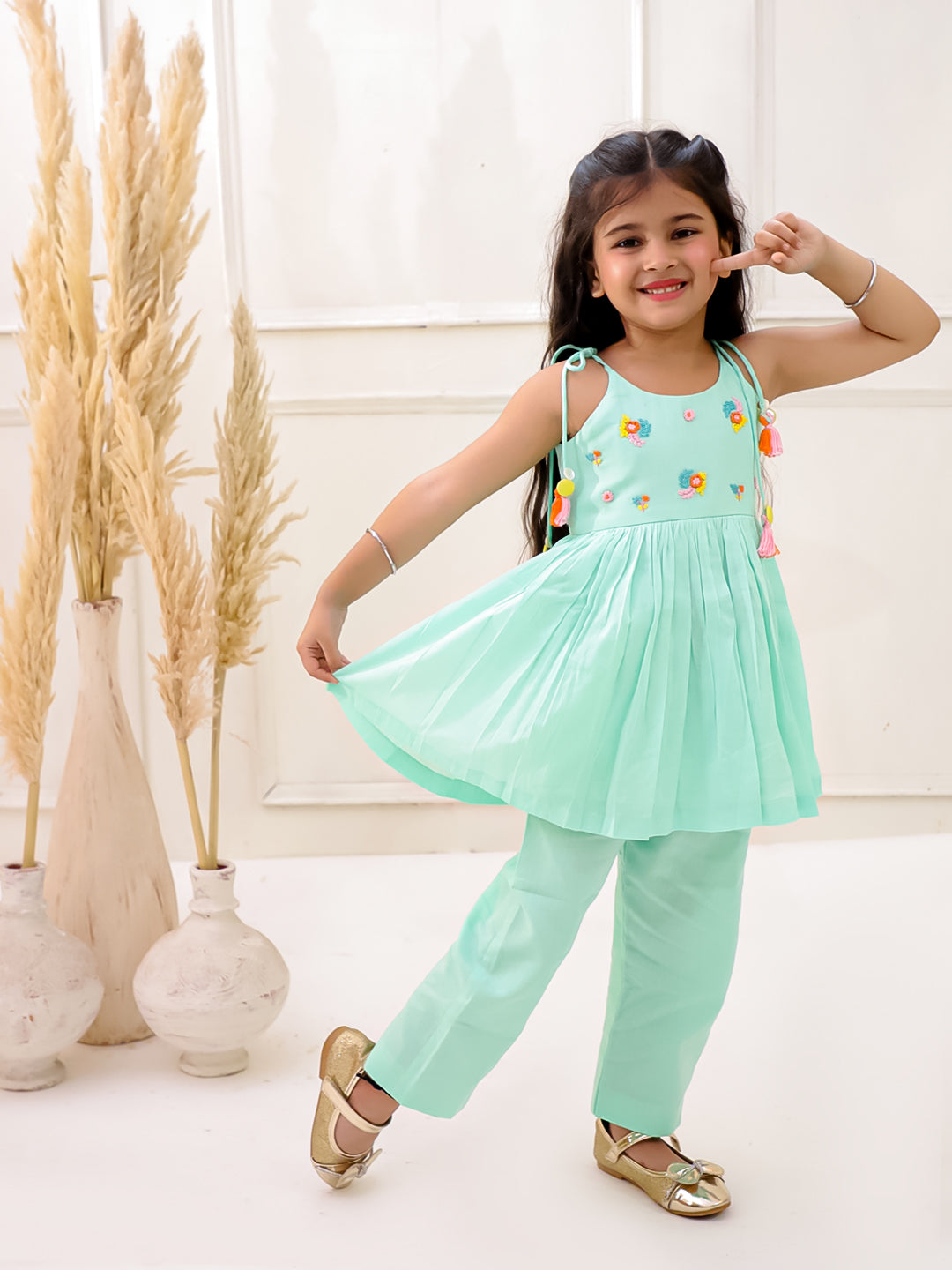 PASTEL SEA GREEN ORGANIC MUL COTTON EMBROIDERED KURTI SET