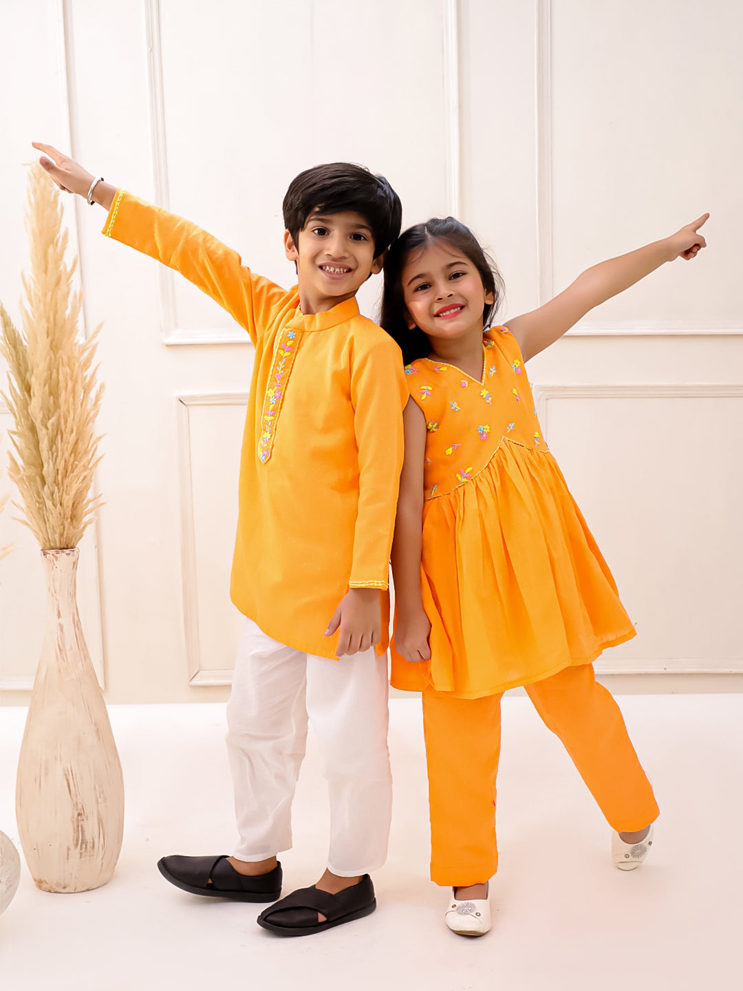 ORANGE EMBROIDERED KURTA SET