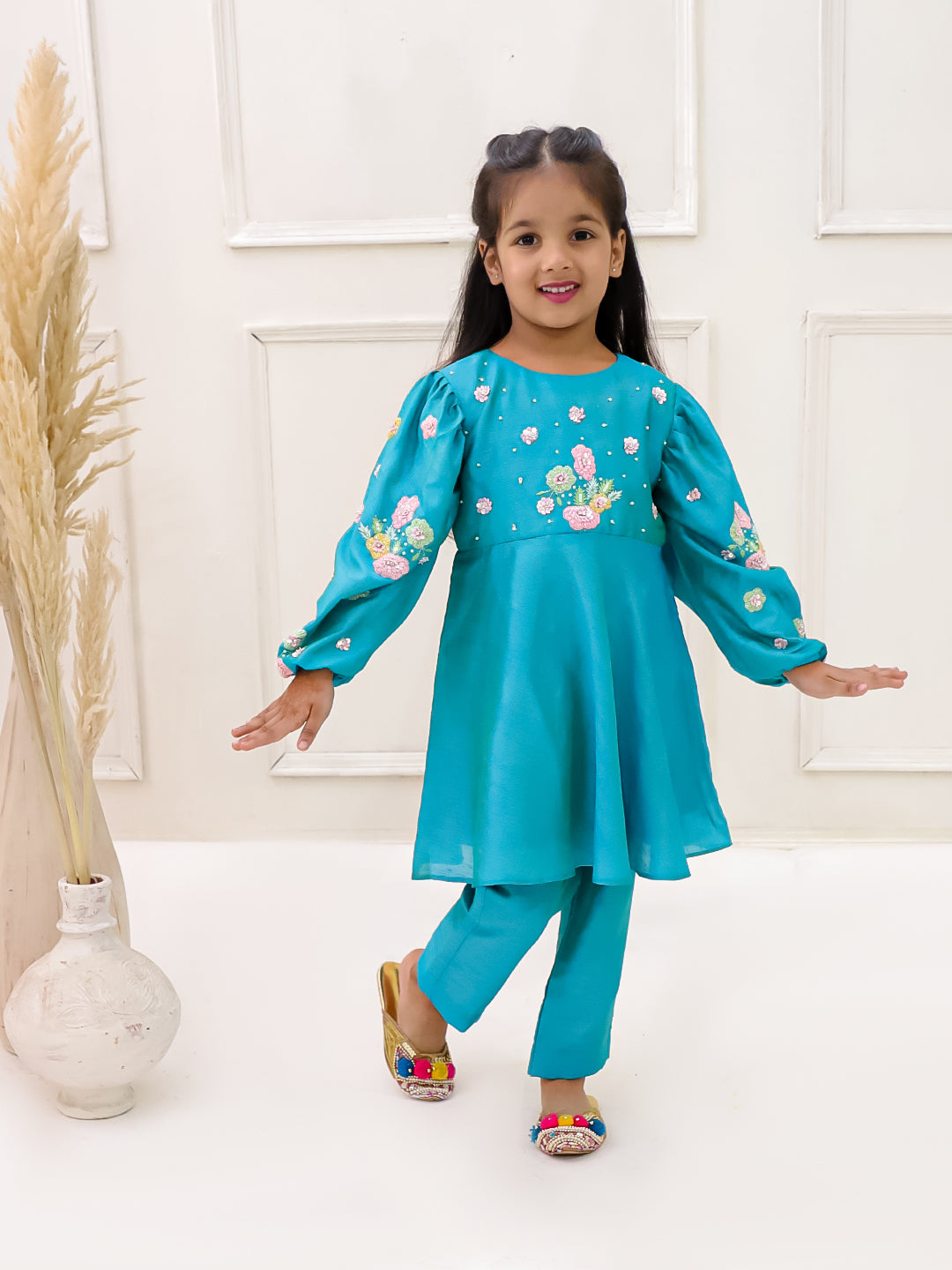RAMA EMBROIDERED KURTA SET
